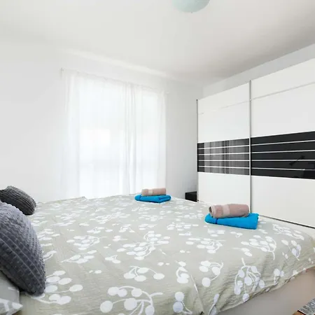 Appartement Saten Near The