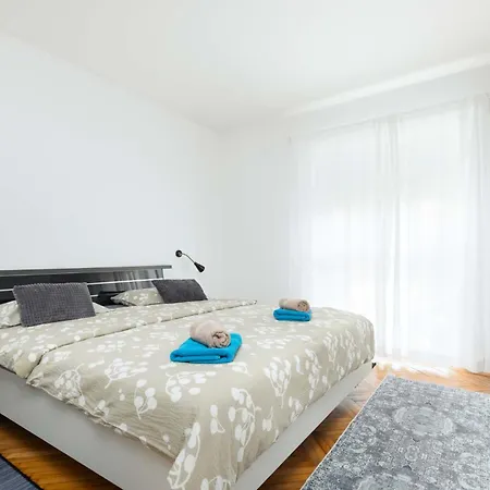 Apartman Saten Near The Porec